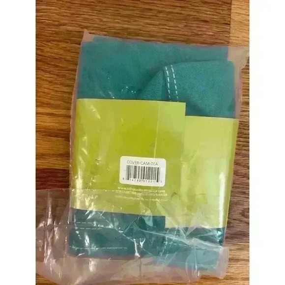 Silhouette cameo dust cover - Picture 2 of 2